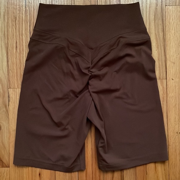 Whitney Simmons x Gymshark - Cycling Shorts - Dandelion Brown - Picture 5 of 8
